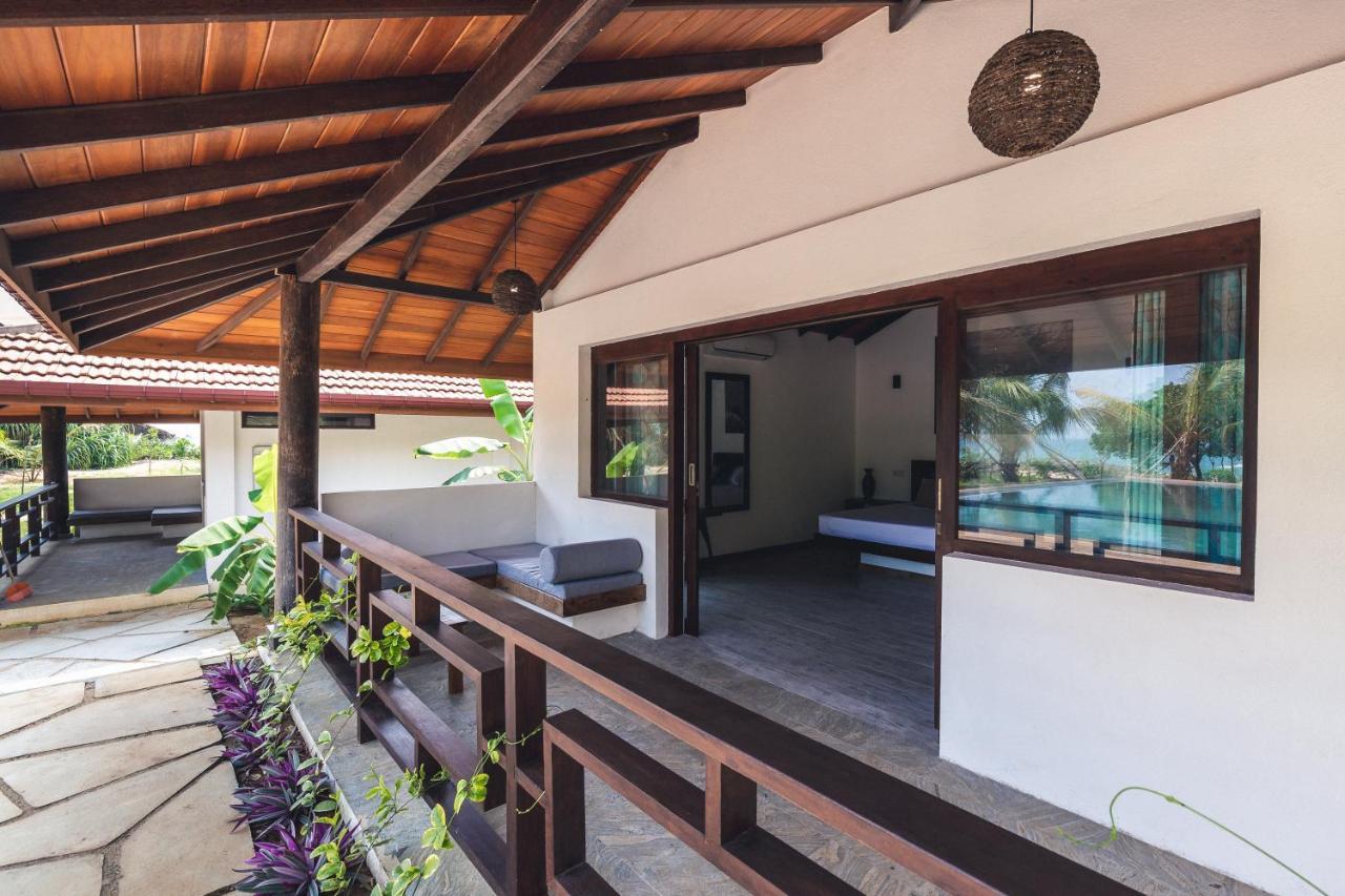 Hotel Omia Tangalle Esterno foto